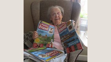 Hinckley Park care home Resident finds connections from her home town